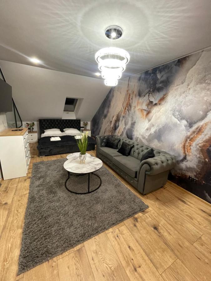 Maly Ksiaze Villa Podzamcze  Kültér fotó
